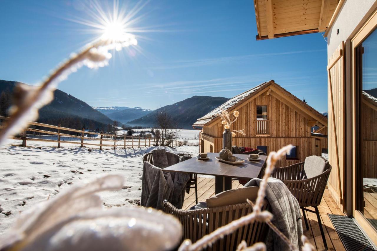 Lerchpeuntgut Almchalets *
